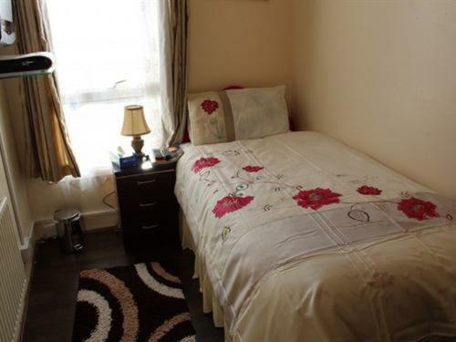 Julius Lodge Bexleyheath Værelse billede